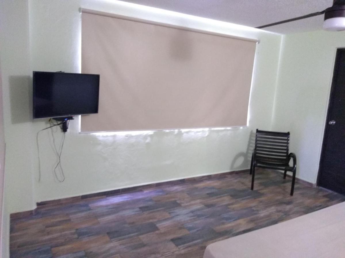 Hotel Colimense Acapulco Buitenkant foto